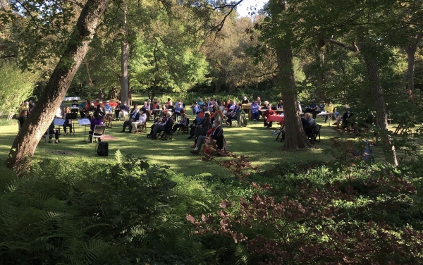 concert in the garden